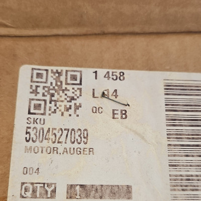 Electrolux Auger Motor 5304527039 100W Refrigerator Replacement Part