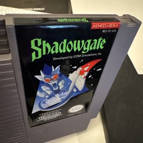 Shadowgate NES (Nintendo Entertainment) CIB Complete W/ Manual & Hint Book