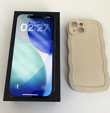 Apple iPhone 15 Smartphone 128 GB Schwarz iOS
