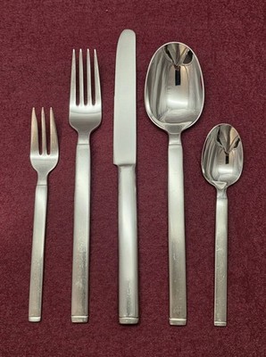 Auerhahn Strato matt Menübesteck 5 teilig mehrere Sets vorhanden Note 3