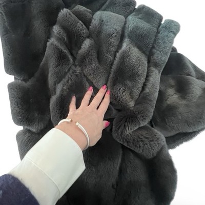 Genuine Luxurious Rabbit Fur Cape Poncho Mitchie s Max Zeller Wrap Grey Black 