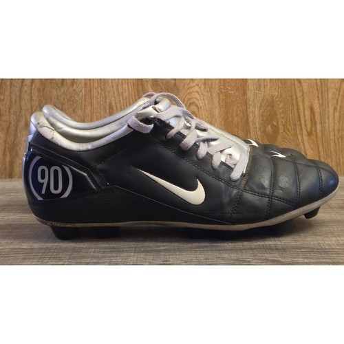 Vintage Total 90 Air Zoom III Cleats Mens Size 10 Black Silver - Picture 1 of 10