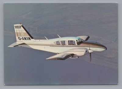 Thurston Aviation Piper PA23-250 Aztec D Postkarte Flugzeug Airline G-AWXW
