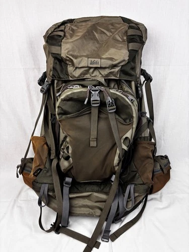 REI Crestrail 70 Hiking Backpack Green w/ REI Duck's Back 80 Cover READ