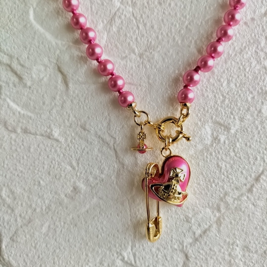 Vivienne Westwood ORIETTA Heart Necklace Romantic Punk British Fashion Heritage