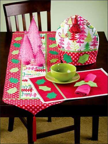 NEW SEWING SEASONS GREETINGS 32 DELIGHTFUL PROJECTS - Picture 2 of 12