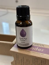 Simply Earth Lavender essential oils 15ml New in box