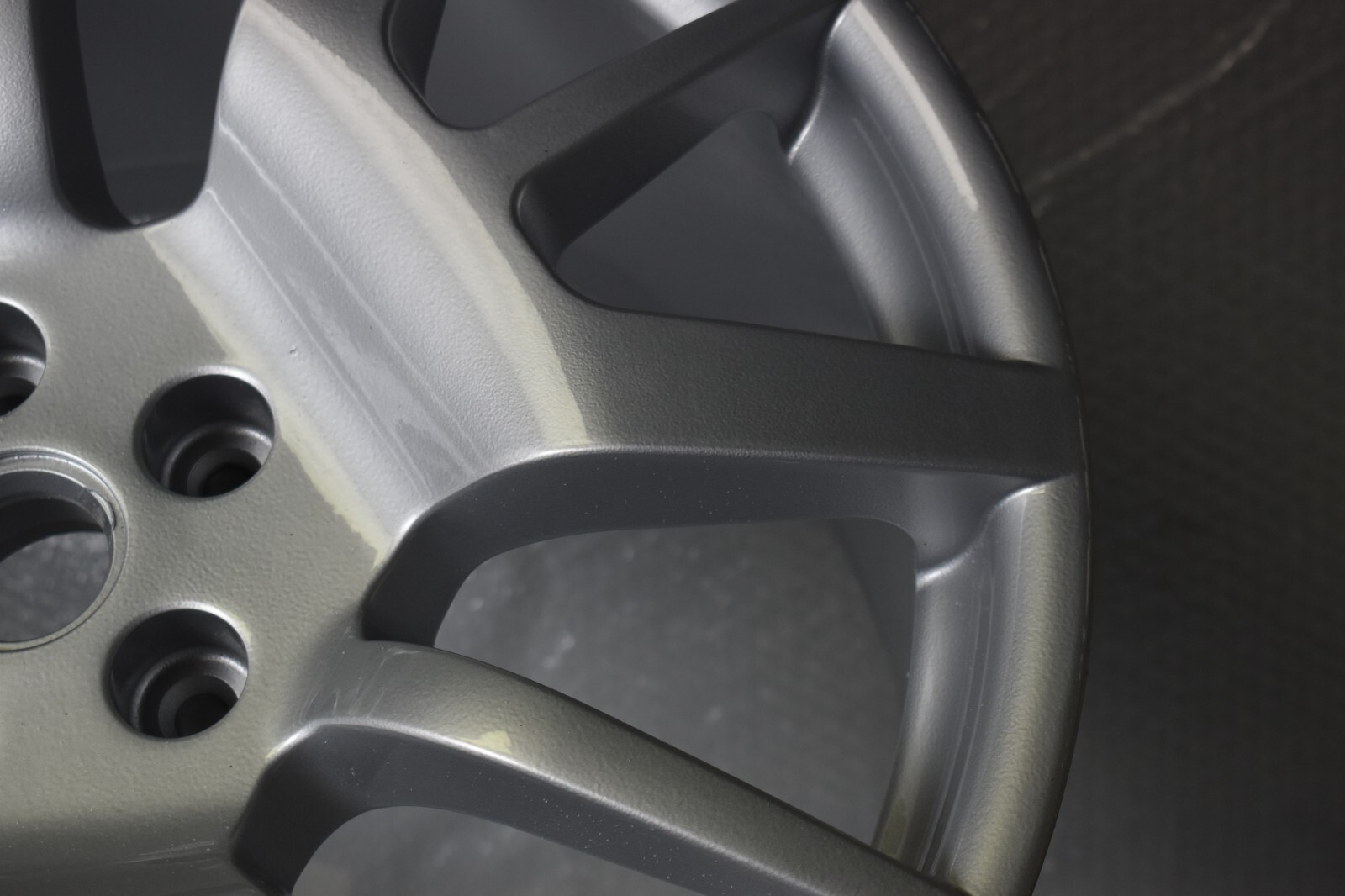08 09 Maserati Gran Turismo Grey OEM Wheel Rim REAR 20x10.5 228799