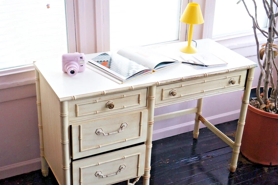 Thomasville Escritorio Hogar Oficina con 4 Cajones Bambú Blanco Madera Allegro De Colección Foto 4 de 4