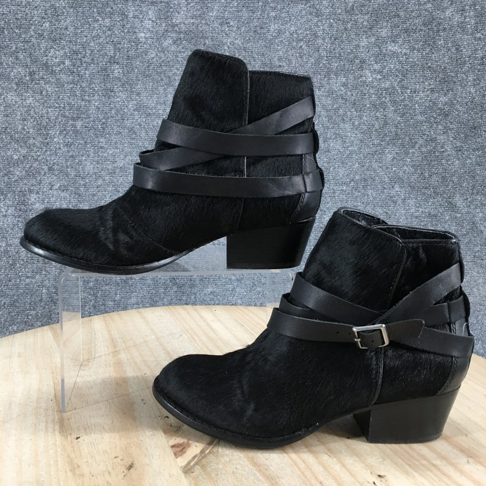 Botas Matiko Femininas 6 Casuais Tira de Fivela Tornozelo Botinha Salto de Pele Preta - Imagem 2 de 4