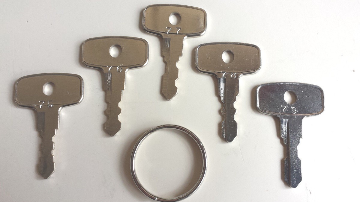 Evinrude Outboard Boat Motor Boat Key Set – 96 Series Keys 75 76