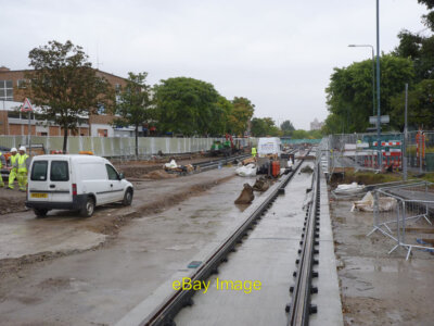 Foto 6x4 Clifton Centre Straßenbahnhaltestelle Die Gleisanlage mit Mittelgleis ist c2013