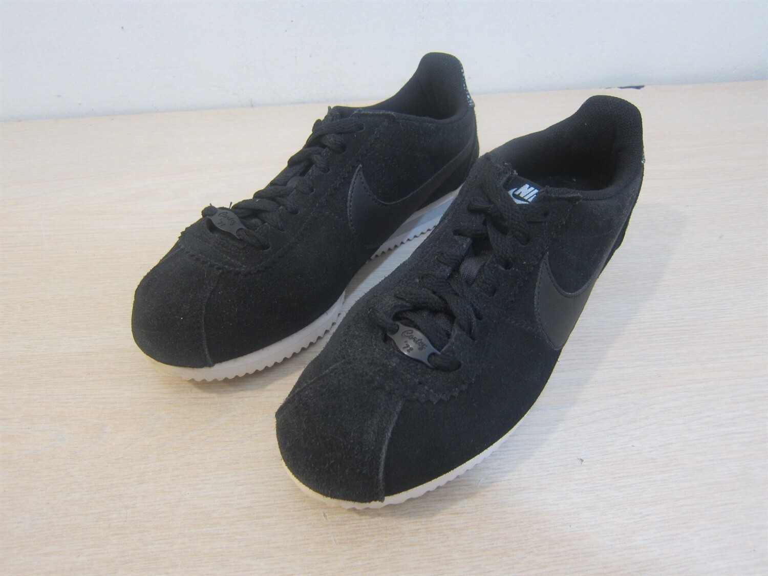 NIKE CORTEZ PREMIUM SNEAKERS/SHOES 