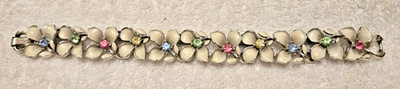 Vintage LISNER White Enamel Flowers with Multicolor Crystal Bracelet
