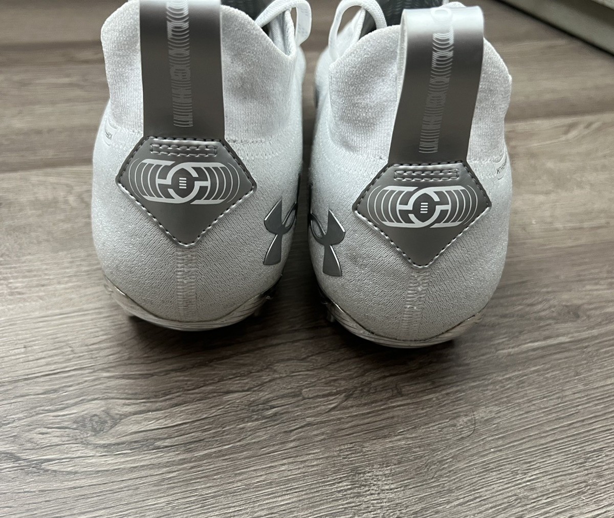 Under Armour Spotlight Lux MC Football Cleats White 3023961  display picture 2