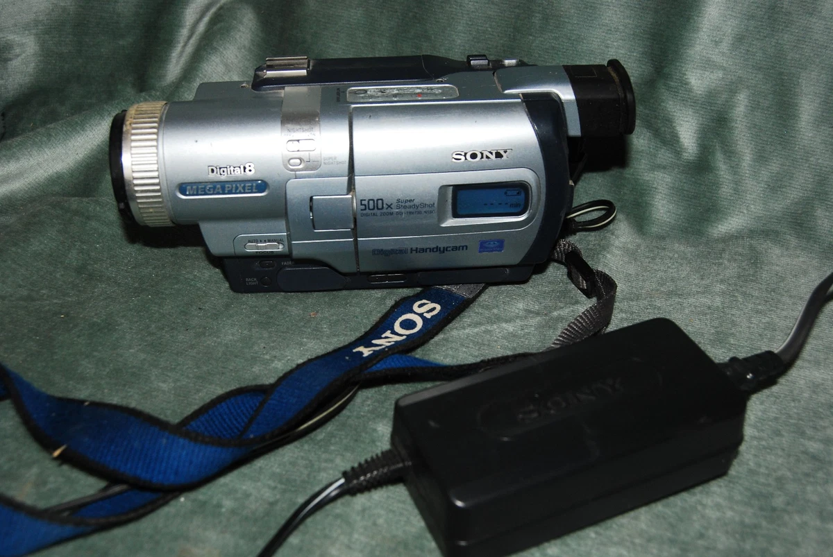 【動作確認済み】Sony Handycam MEGA PIXEL Amazon.com : Sony HDR-CX260V High Definition Handycam 8.9 MP