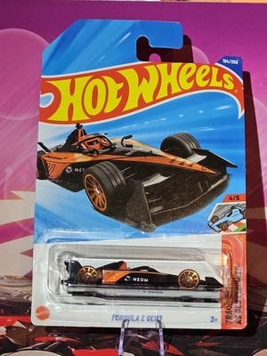 Hot Wheels Formula E GEN3 HYY56 Track Aces Series 4/5 1:64 Model Car 2025