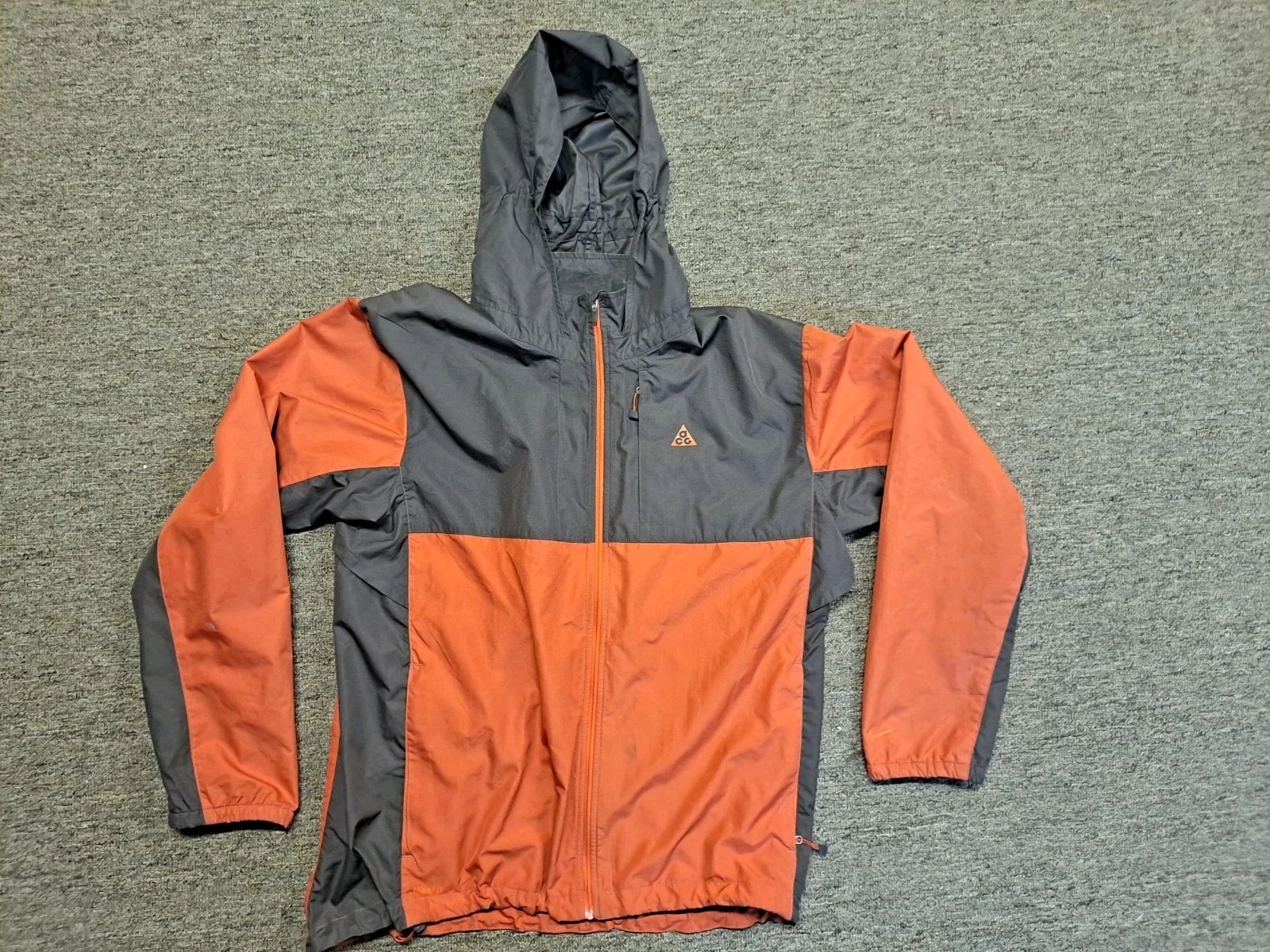 Vintage Nike ACG 2009 Archive Storm-FIT Full Zip Jacket L - Orange Brown