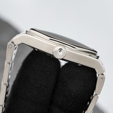 Girard-Perregaux Laureato Men's Black Watch - 81010-11-634-11A 4