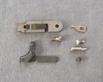 Singer Touch & Sew 620 Sewing Machine Bobbin Case Position Bracket & Misc. Parts