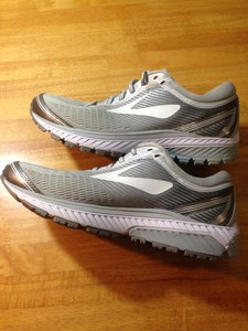 brooks ghost 10 ebay