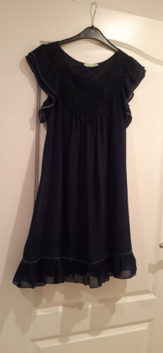 Kleid CHI CHI LONDON - blau Gr. M - Boho neu umwerfend süß -  - Bild 1 von 5