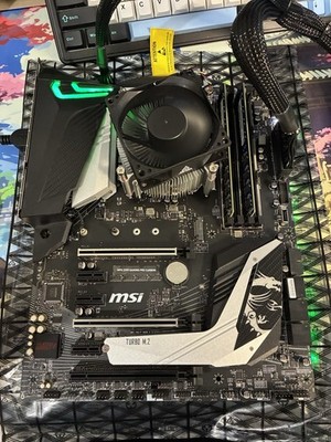 MSI MPG Z390 GAMING PRO CARBON, Intel Core i7-8700K 3.70GHz