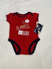 NWT St. Louis Cardinals Baby Girl Bodysuit Onesuite 12 Months Red MLB