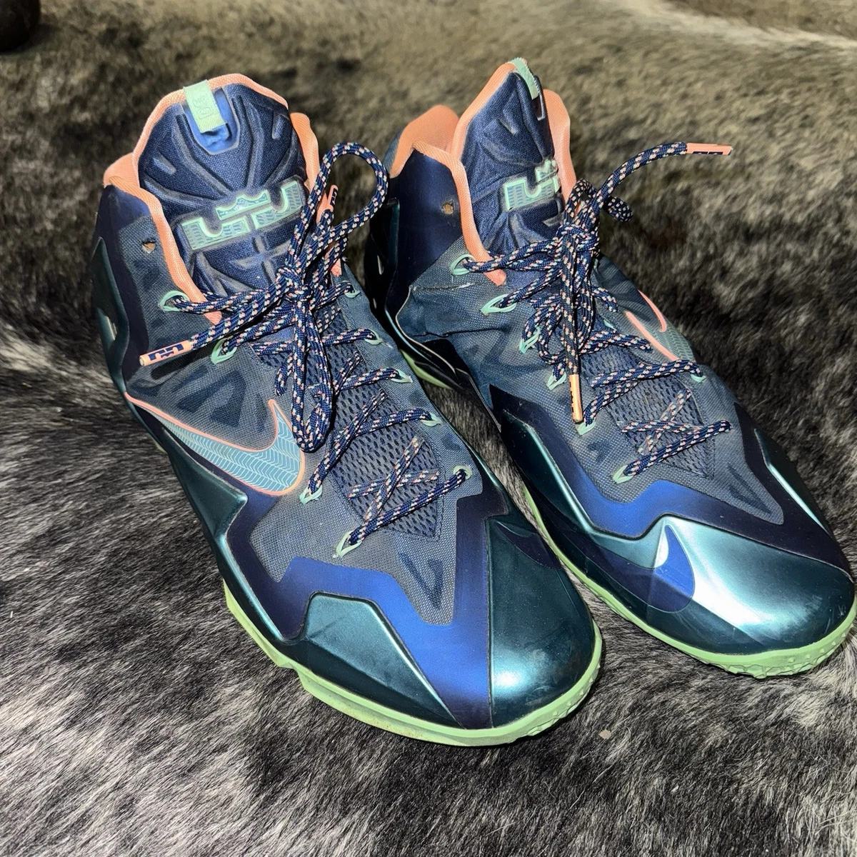 Nike LeBron 11 Basketball Shoes Men\'s Size‎ 11.5 Akron vs. Miami Athletic Retro NIKE LEBRON XI 11  main image 4