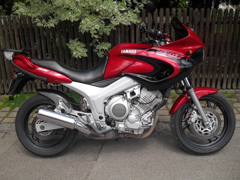 Yamaha tdm 850 4tx, TÜV neu, Reifen hinten und vorne neu, Fahrzeugdurchsicht - Bild 2 von 4