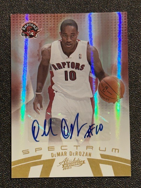 2011-12 spectrum autograph Demar derozan 136/199