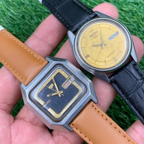 Lot of 2 Vintage Saiko 5 Automatic Japan-Made Men’s Watches – Fully Working