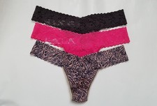 Hanky Panky Signature Lace Low Rise Thong, Multicolor, One Size 3 Pairs