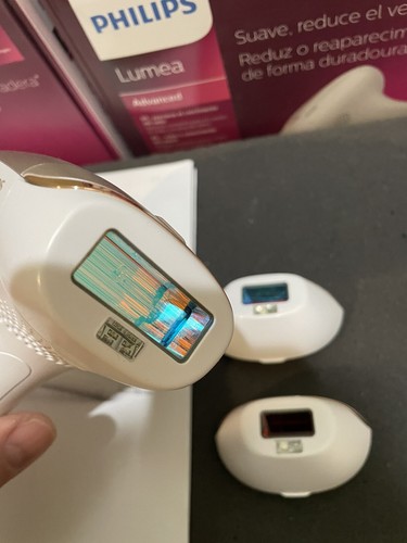 Philips Lumea IPL SC1999 Dispositivo depilación cuerpo, rostro y bikini - con cable - Imagen 4 de 7
