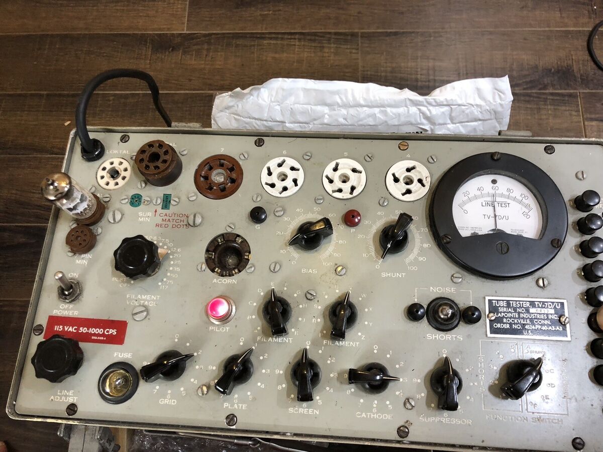 Telefunken ECC803S 12ax7 E83CC ECC83 Gold Pins NOS NIB Telefunken ECC803S 12ax7 E83CC ECC83 Gold Pins NOS NIB