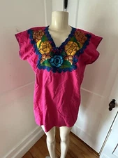 VINTAGE OAXACAN HUIPIL TUNIC Yarn Floral woven embroidery Top Pink caftan OS