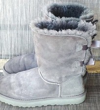 UGG Bailey Bows II Sheepskin and Fur Grey Boots Size 7