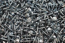 (600) Sharp Point Hex Washer 8 x 1 Self-Piercing Neoprene Sealing Screw