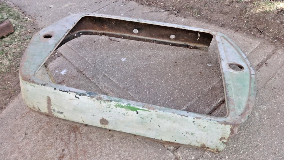 Camión Ford AA 1930 1931 modelo A carcasa de rejilla de radiador cubierta de rueda original AA Foto 2 de 4