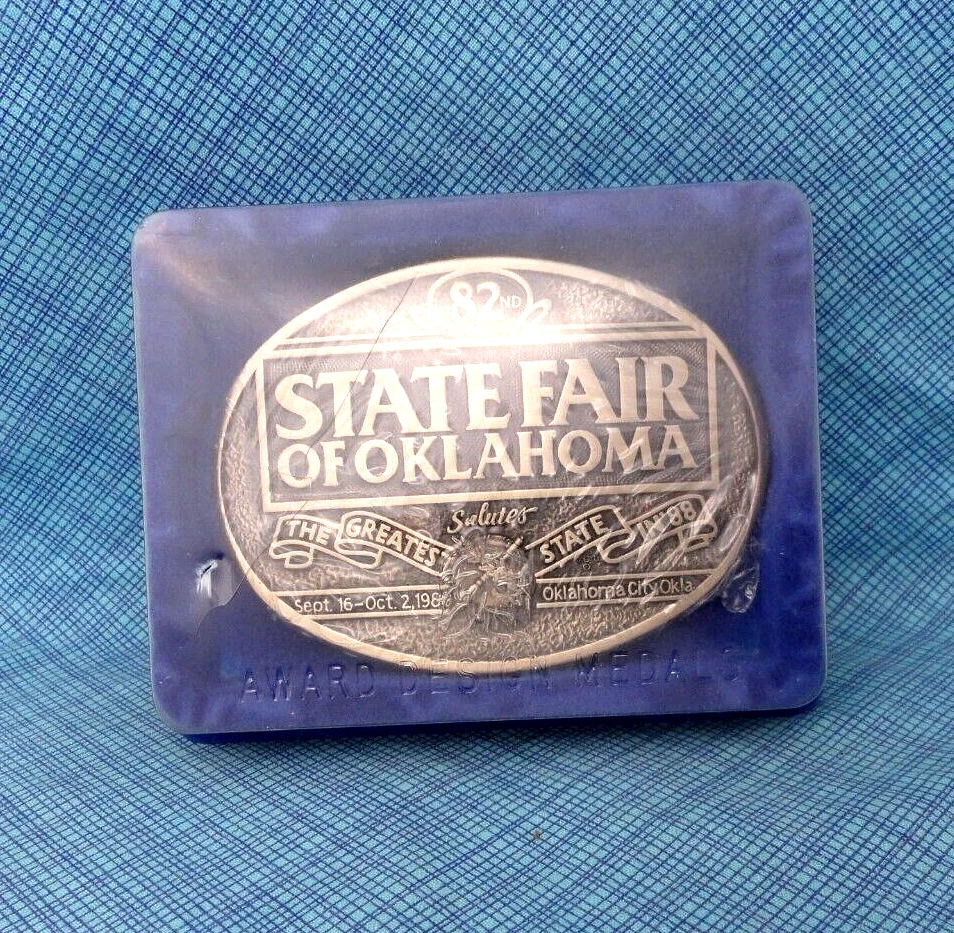 Hebilla de cinturón Oklahoma State Fair 82ª 1988 LE # 192 NOS latón de colección ADM .SHY734 Foto 2 de 4