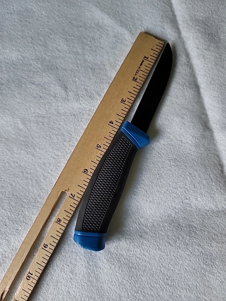 Cuchillo de filete Mustad de 8 pulgadas con funda Foto 3 de 3