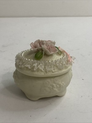 Vintage Round Off White Raised Porcelain Trinket Box Pink Roses Gold Trim