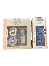 BIBS Pacifier  Clip Set Size 2 Blue 4 Pacifiers 6 Months Natural Rubber New