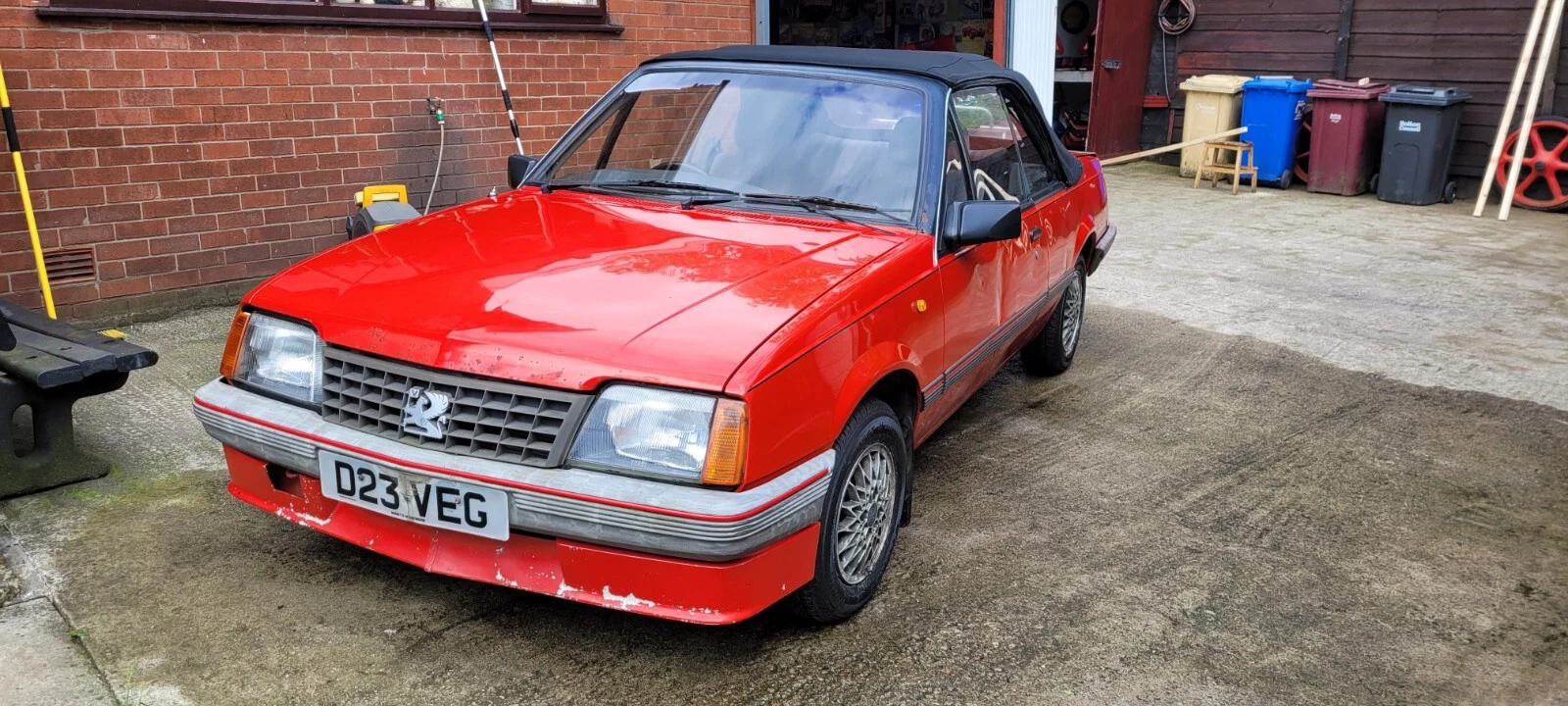 Vauxhall Cavalier convertible 1986 - Picture 1 of 24