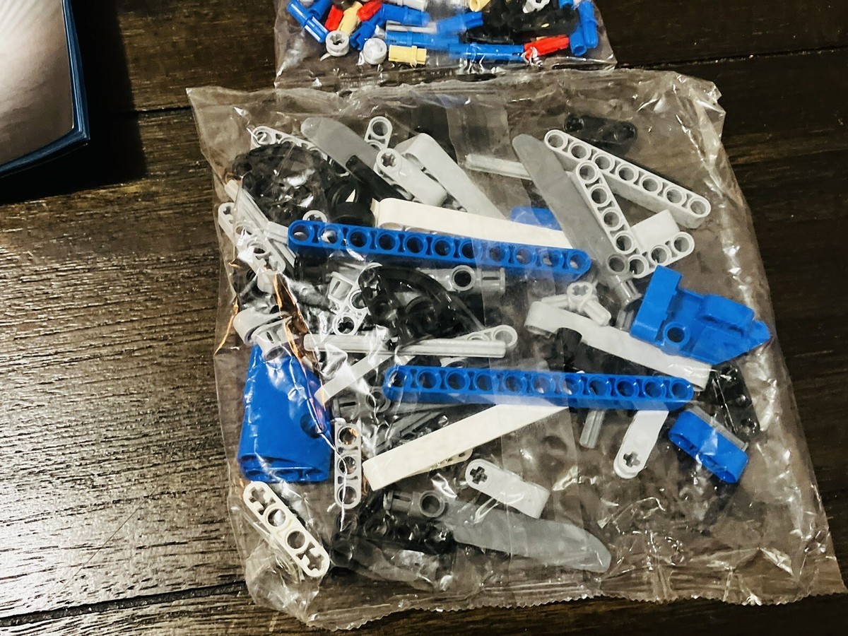 Lego 42020 Incomplete For Parts Manuals Are Of 1/2 And 2/2