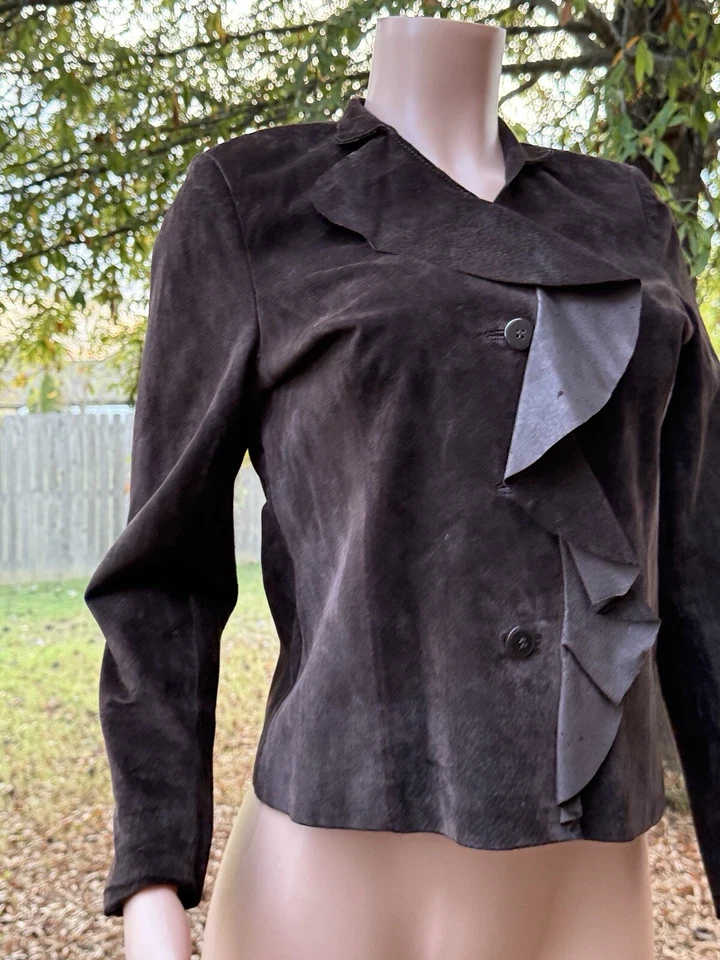 Chaqueta Abrigo Western de Gamuza Marrón con Volantes Signature Parisian Abotonada Foto 4 de 4