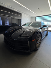 2025 Porsche Panamera 4S E-HYBRID