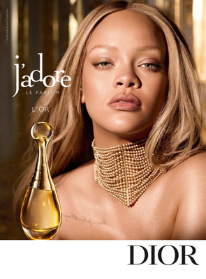 PUB WERBUNG PARFUM DIOR J'ADORE RIHANNA FASHION MODE 1 SEITE