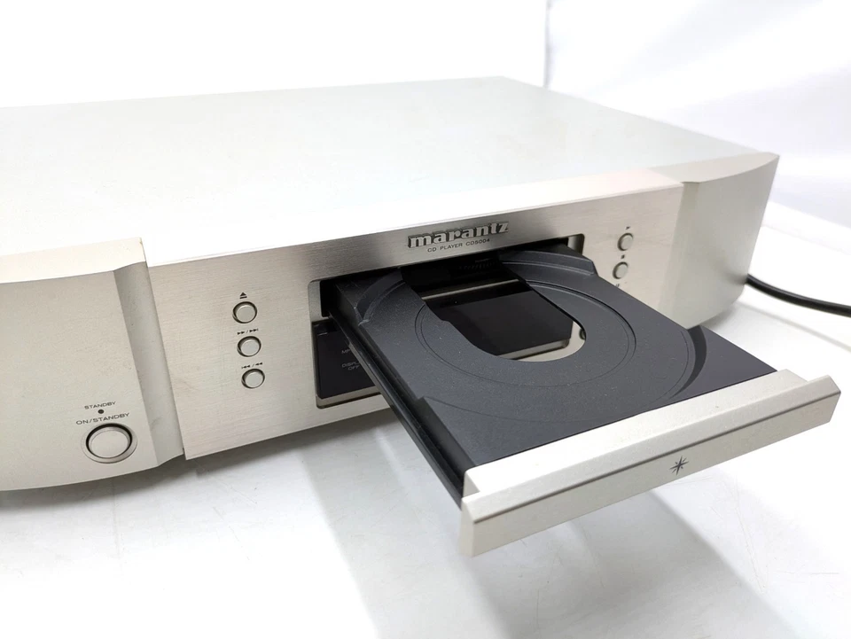 Reproductor de CD Marantz CD5004 plateado R3276 - Imagen 4 de 4