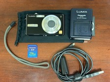 Panasonic Lumix DMC-FX7 Camera Black Leica Lens, Charger, SD Card, USB Cable
